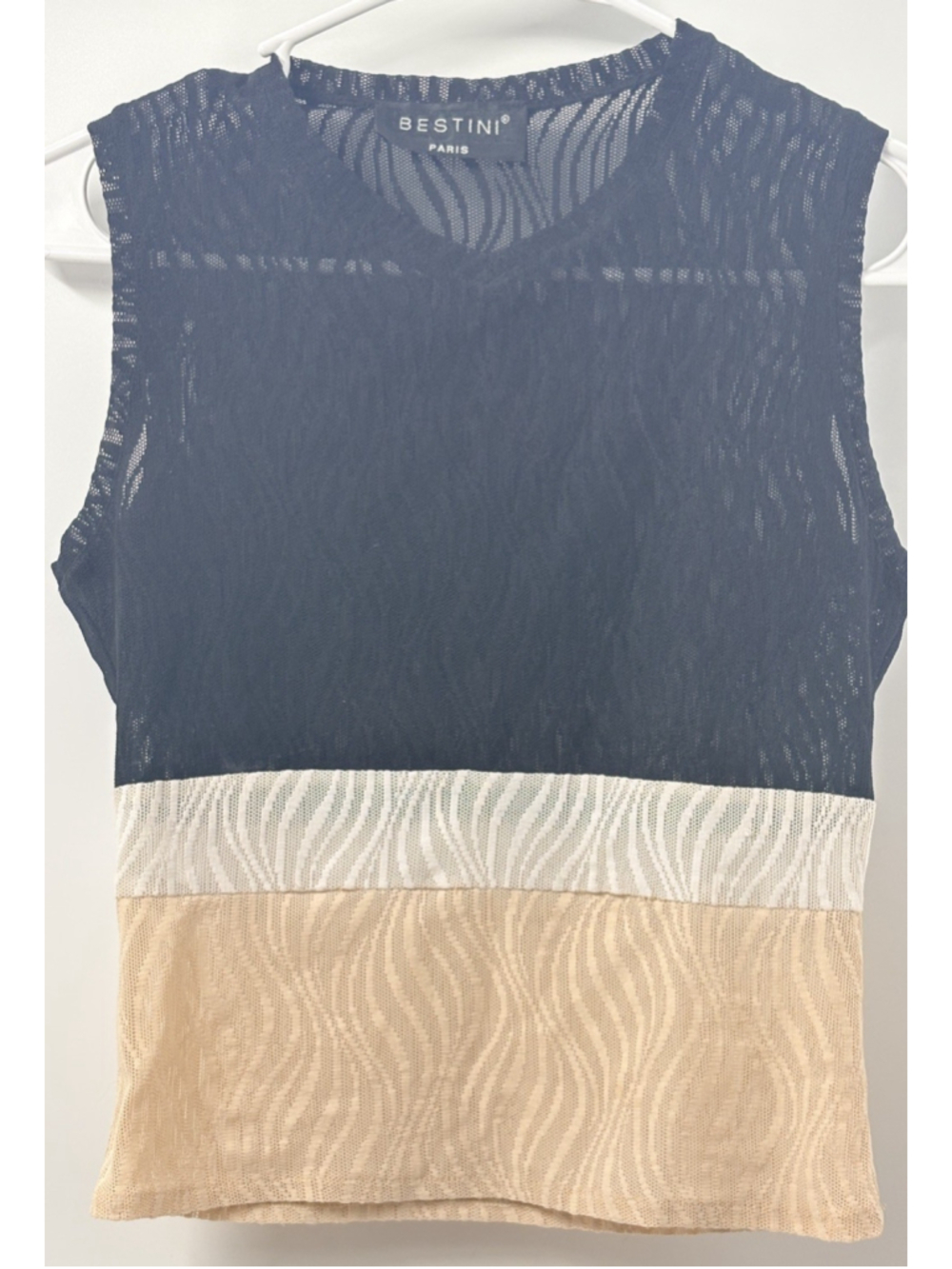 Retro Textured Color Block Crop Top Bacon & Omlet Black & Cream Women’s S